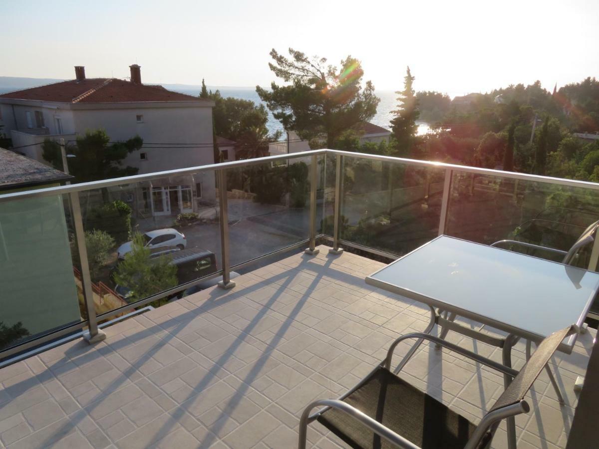 Hotel Vila Velvet Starigrad Paklenica Exterior foto